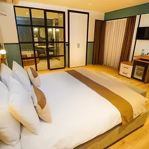 Otel Fragments, İstanbul